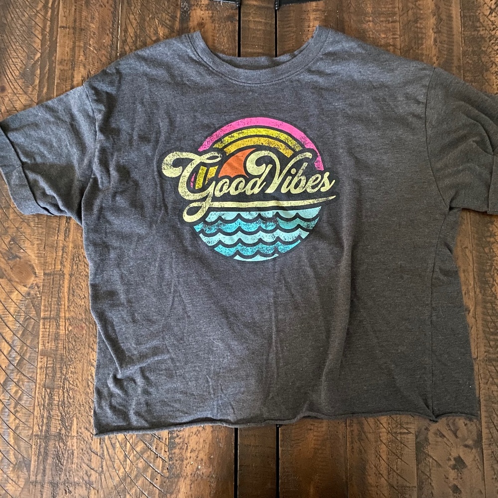 Good Vibes 2XL crop top!!!